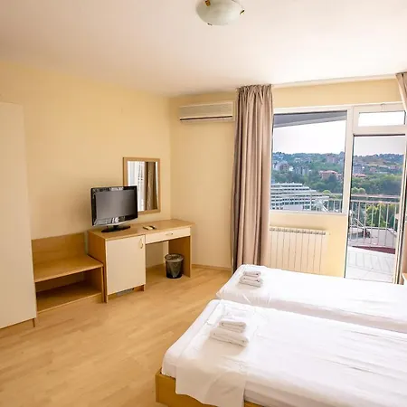 Hotel Astra Сандански Екстериор снимка