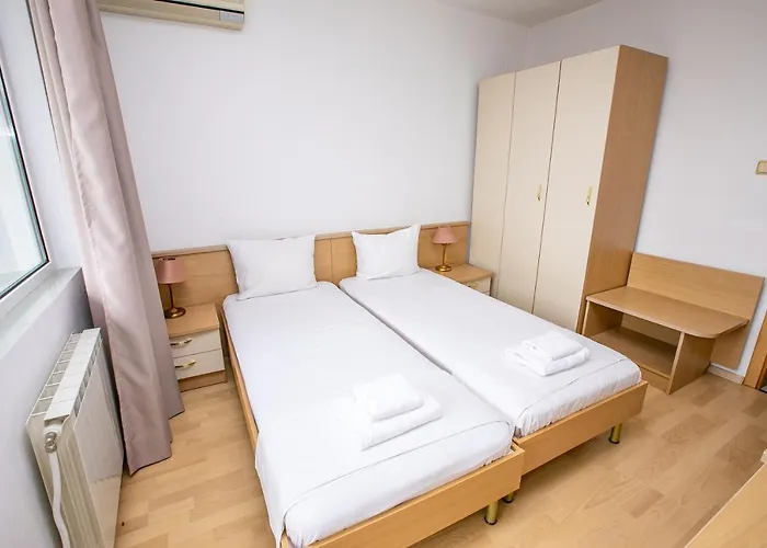 Hotel Astra